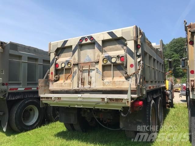 Mack 700 Lame spazzaneve e aratri