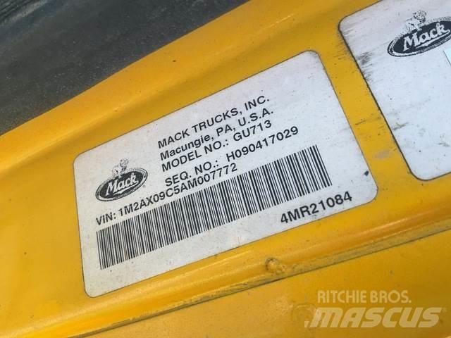 Mack 700 Lame spazzaneve e aratri