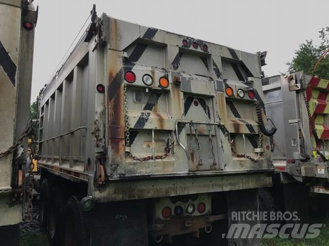 Mack 700 Lame spazzaneve e aratri