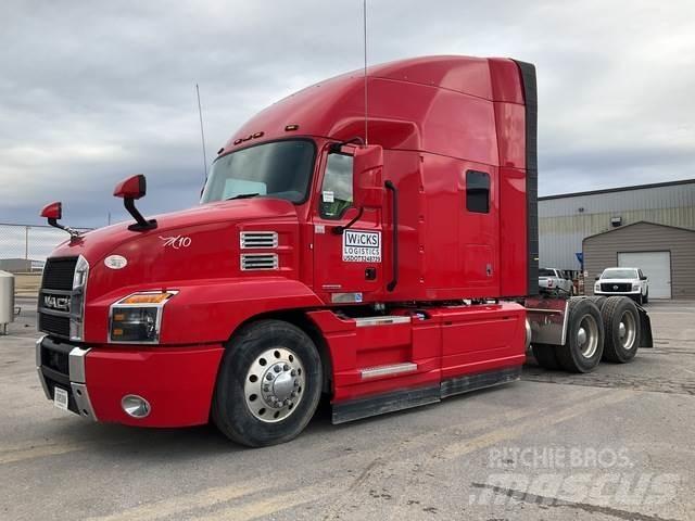 Mack AN64T Motrici e Trattori Stradali