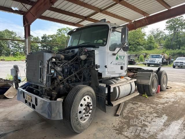 Mack CH613 Motrici e Trattori Stradali