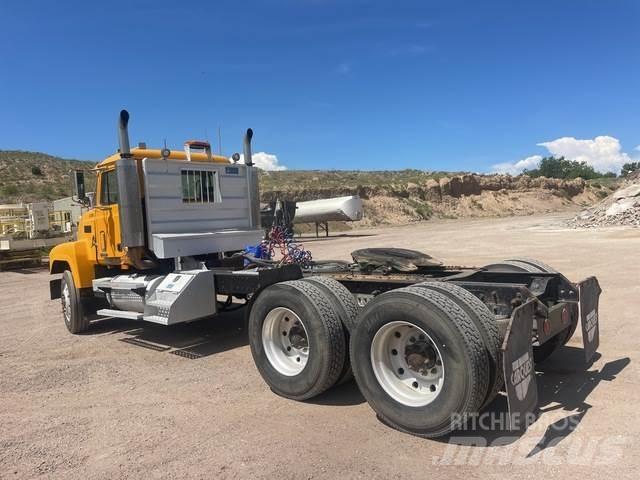 Mack CH613 Motrici e Trattori Stradali