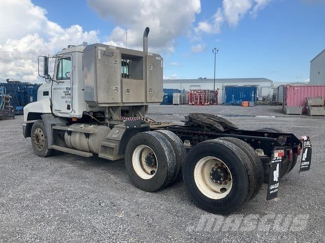 Mack CH613 Motrici e Trattori Stradali