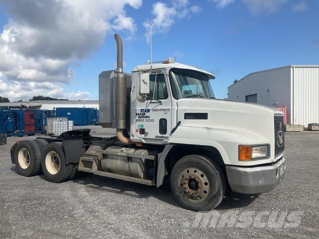 Mack CH613 Motrici e Trattori Stradali