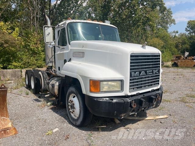 Mack CH613 Motrici e Trattori Stradali