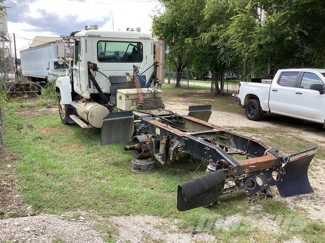 Mack CHN613 Cabine e interni