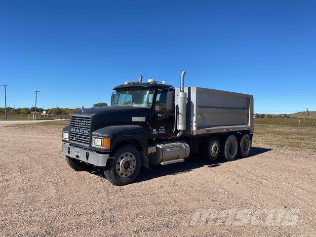 Mack CHN613 Camion ribaltabili