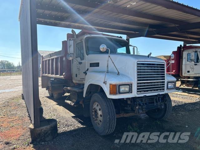 Mack CHU613 Camion ribaltabili
