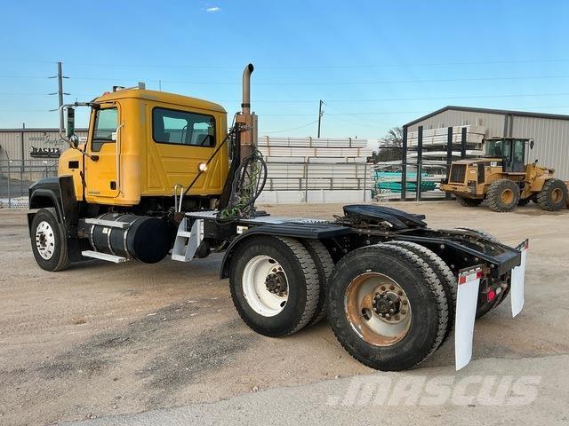 Mack CHU613 Motrici e Trattori Stradali