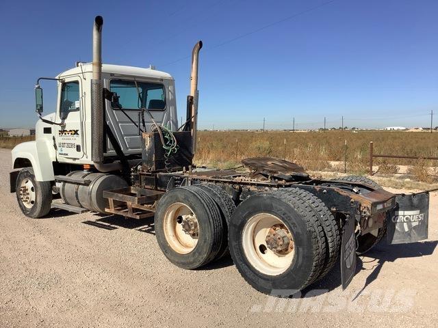 Mack CHU613 Motrici e Trattori Stradali