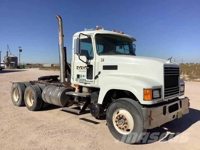 Mack CHU613 Motrici e Trattori Stradali