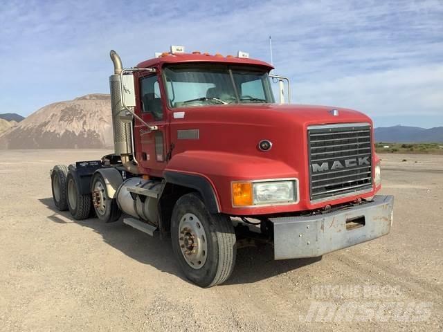 Mack CL733 Motrici e Trattori Stradali