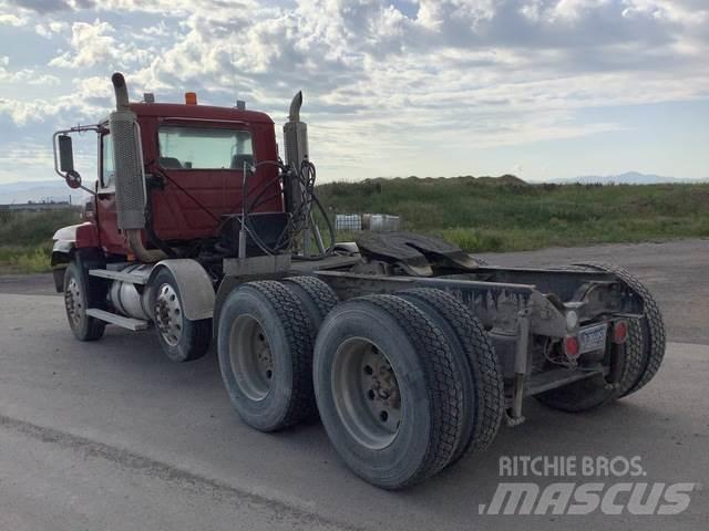 Mack CL733 Motrici e Trattori Stradali