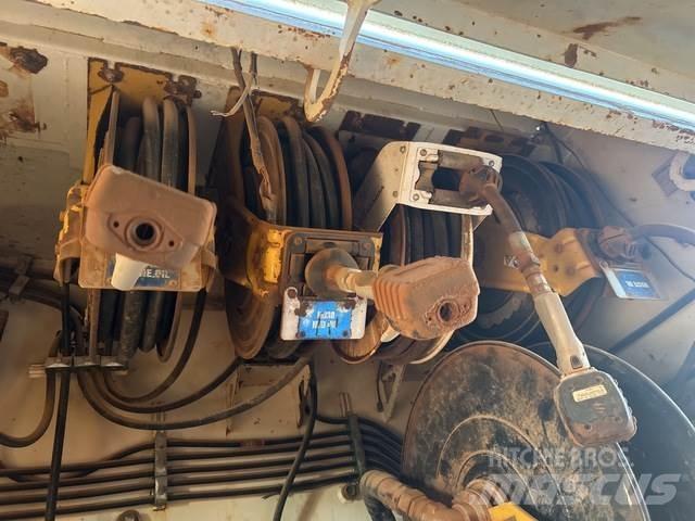 Mack CSMR Cisterna