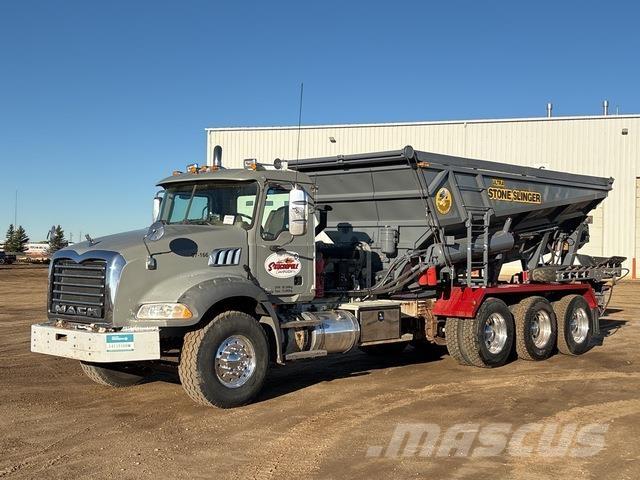 Mack CT713 Macchine per calcestruzzo e pietra