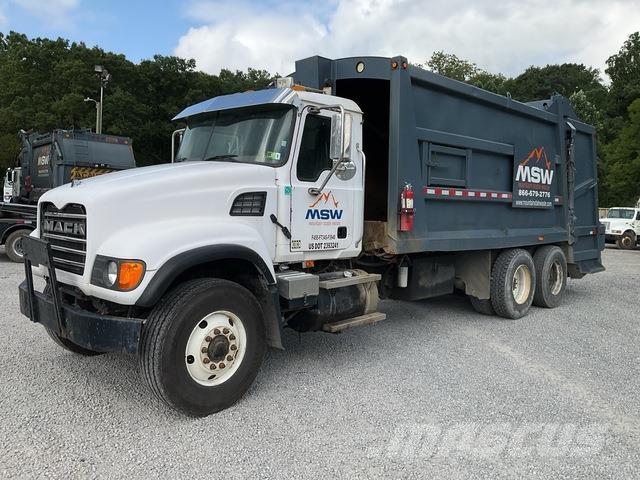 Mack CV Camion dei rifiuti