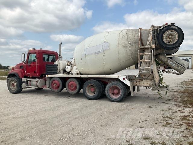 Mack CV513 Camion altro