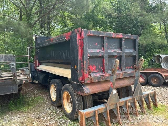 Mack CV700 Camion ribaltabili
