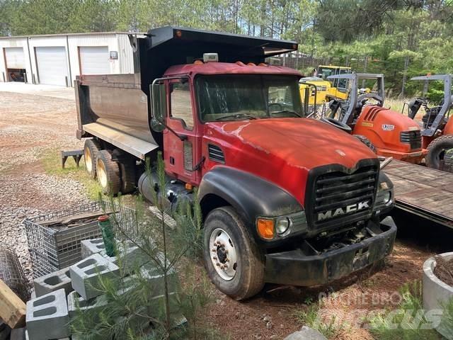 Mack CV700 Camion ribaltabili