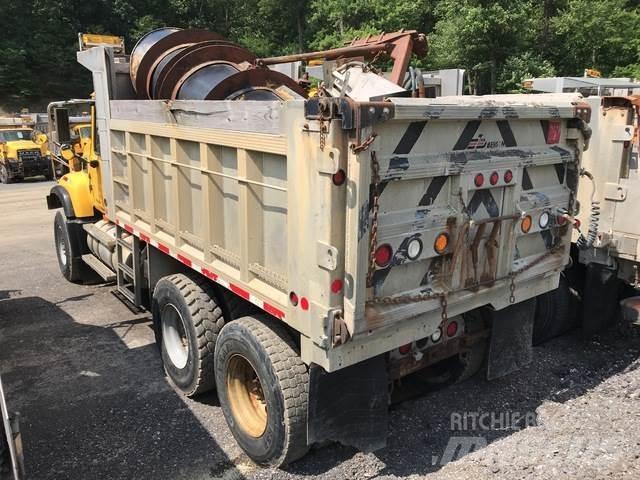 Mack CV700 Lame spazzaneve e aratri