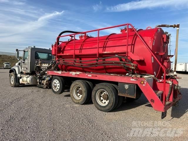 Mack CV713 Costruzioni - Altro