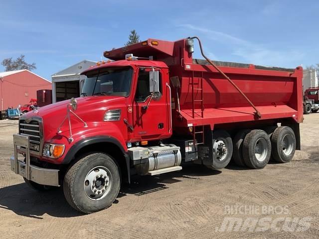 Mack CV713 Camion ribaltabili