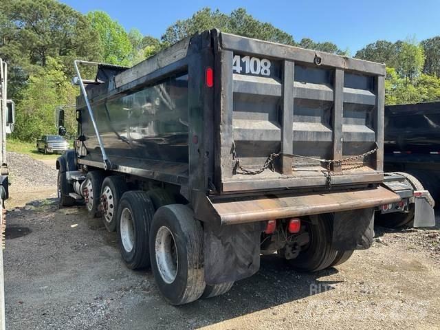 Mack CV713 Camion ribaltabili