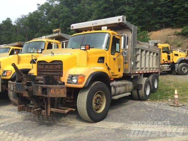Mack CV713 Camion ribaltabili