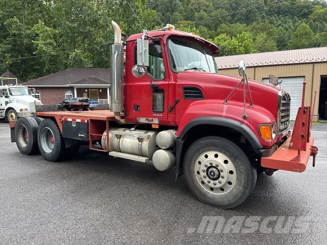 Mack CV713 Motrici e Trattori Stradali