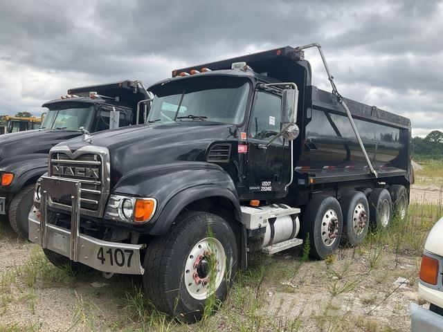 Mack CV713 Camion ribaltabili