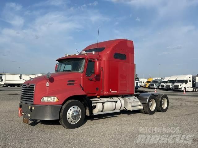 Mack CX613 Motrici e Trattori Stradali