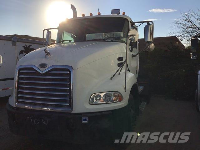 Mack CXN612 Motrici e Trattori Stradali