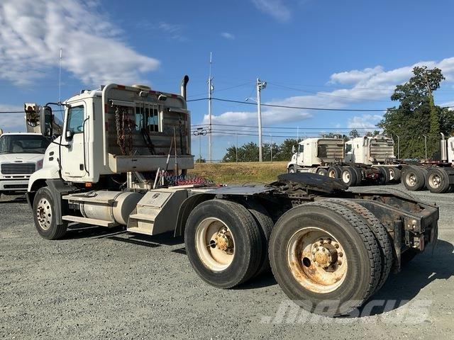 Mack CXN613 Motrici e Trattori Stradali