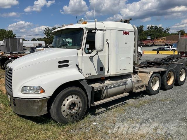 Mack CXN613 Motrici e Trattori Stradali