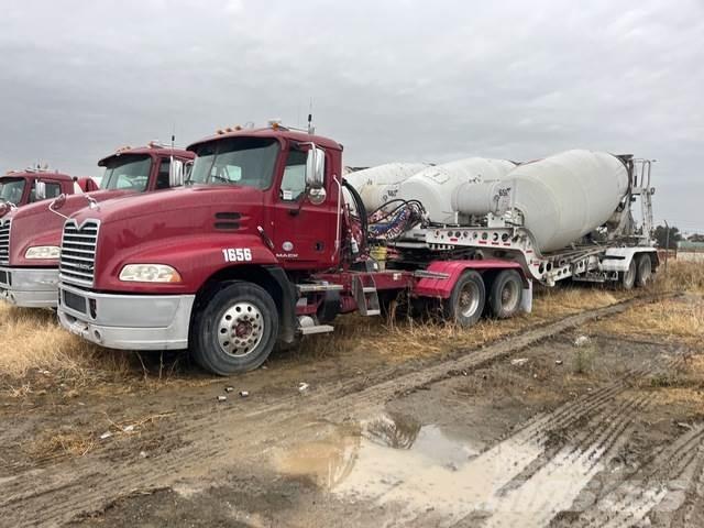 Mack CXU613 Motrici e Trattori Stradali