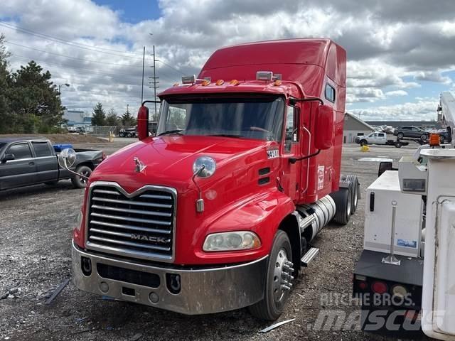 Mack CXU613 Motrici e Trattori Stradali