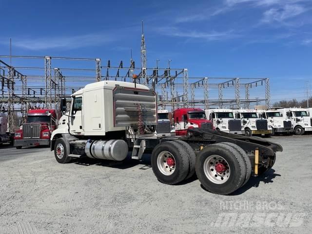 Mack CXU613 Motrici e Trattori Stradali