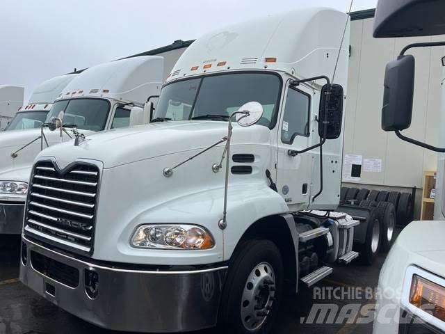 Mack CXU613 Motrici e Trattori Stradali