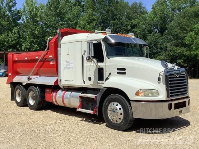 Mack CXU613 Camion ribaltabili