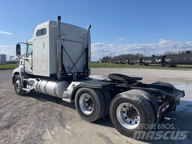 Mack CXU613 Motrici e Trattori Stradali