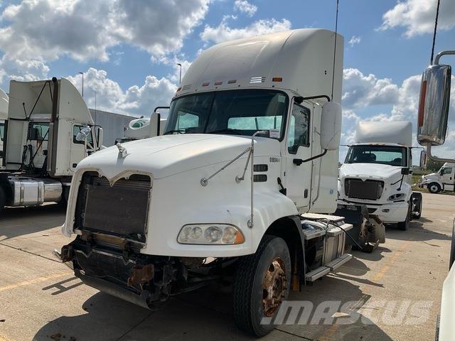 Mack CXU613 Motrici e Trattori Stradali