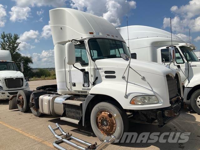 Mack CXU613 Motrici e Trattori Stradali