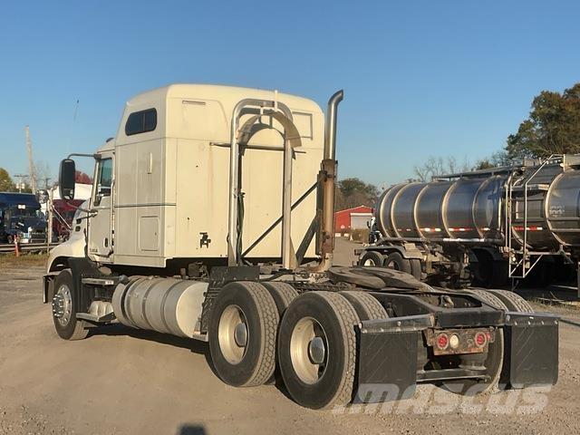 Mack CXU613 Motrici e Trattori Stradali