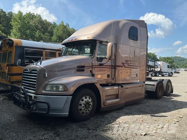 Mack CXU613 Motrici e Trattori Stradali