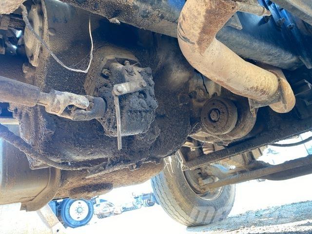 Mack DM686S Camion ribaltabili