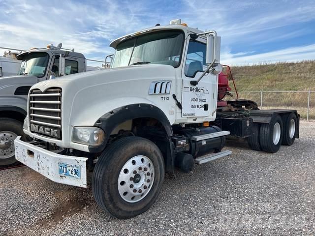 Mack GU713 Motrici e Trattori Stradali