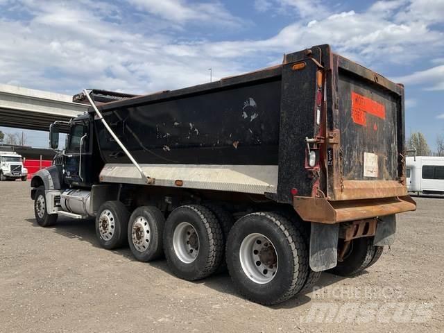Mack GU713 Camion ribaltabili