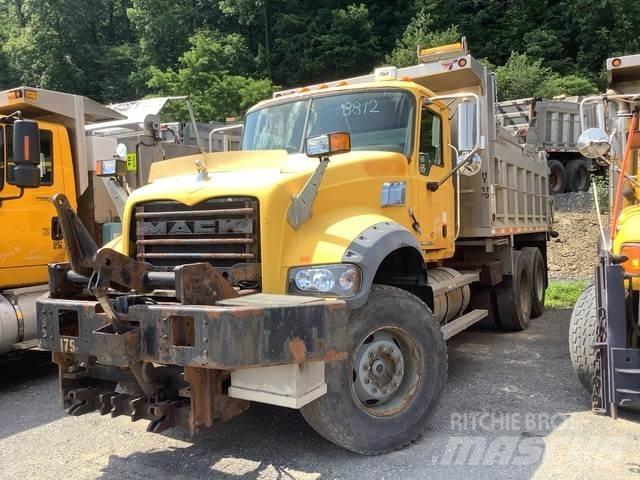 Mack GU713 Lame spazzaneve e aratri