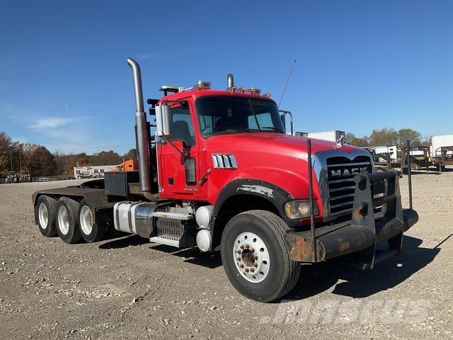 Mack GU713 Motrici e Trattori Stradali