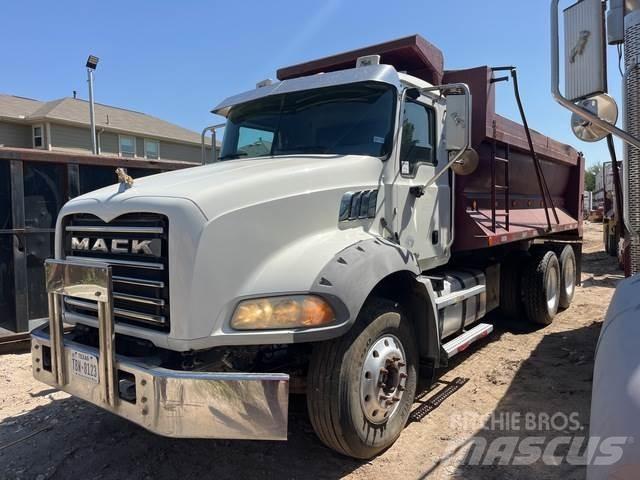 Mack GU813 Camion ribaltabili